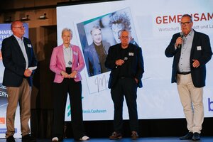Bild vergr&ouml;&szlig;ern: Gemeinsam stark im Dialog